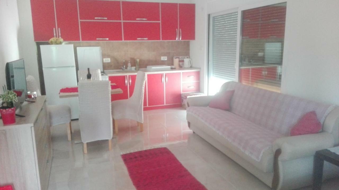 Apartman Strahinja ติวัต ภายนอก รูปภาพ